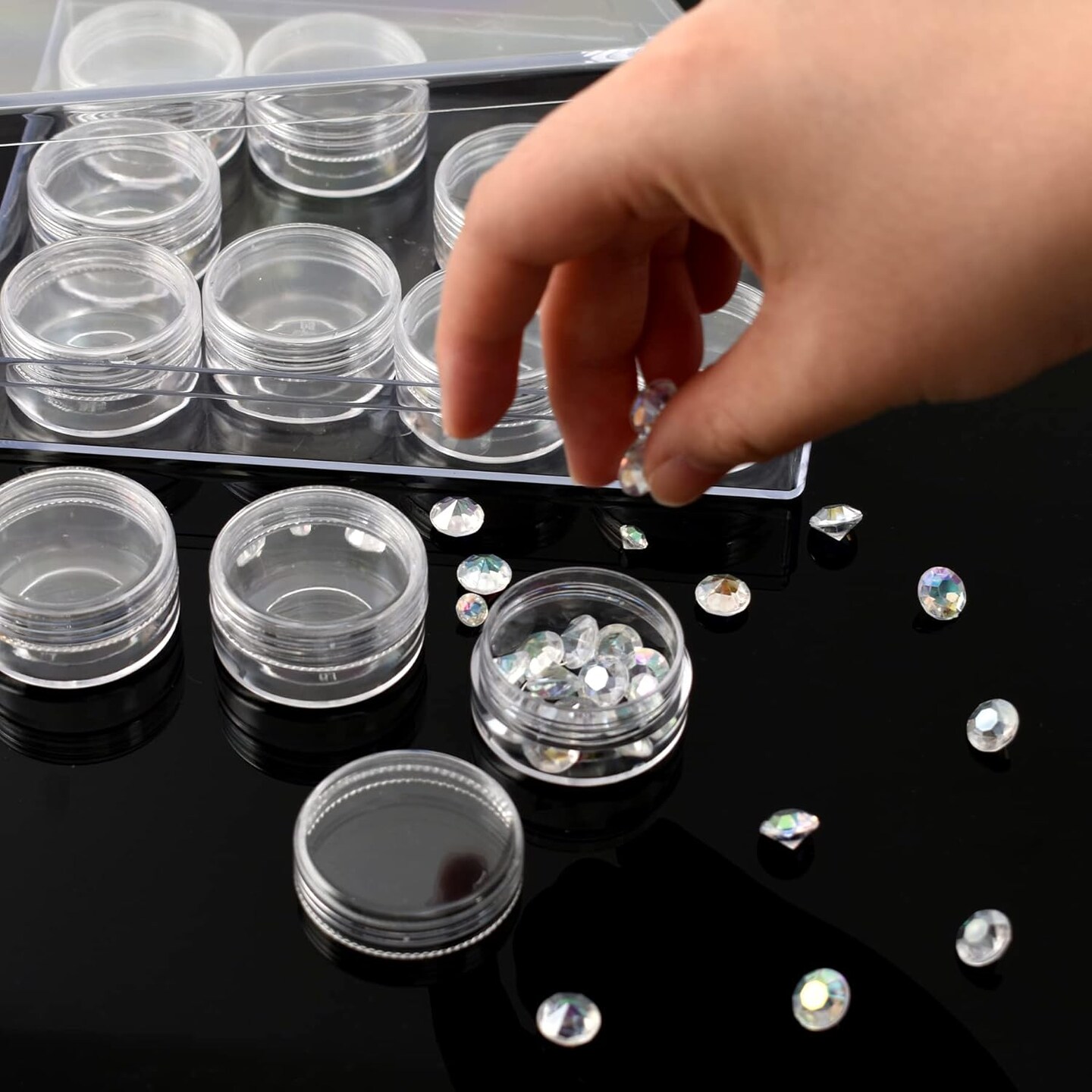 Clear Plastic Bead Storage Containers Round 24 Grids Transparent Organizer Jars for Diamond Pigments Glitters Cosmetics Sample Jar