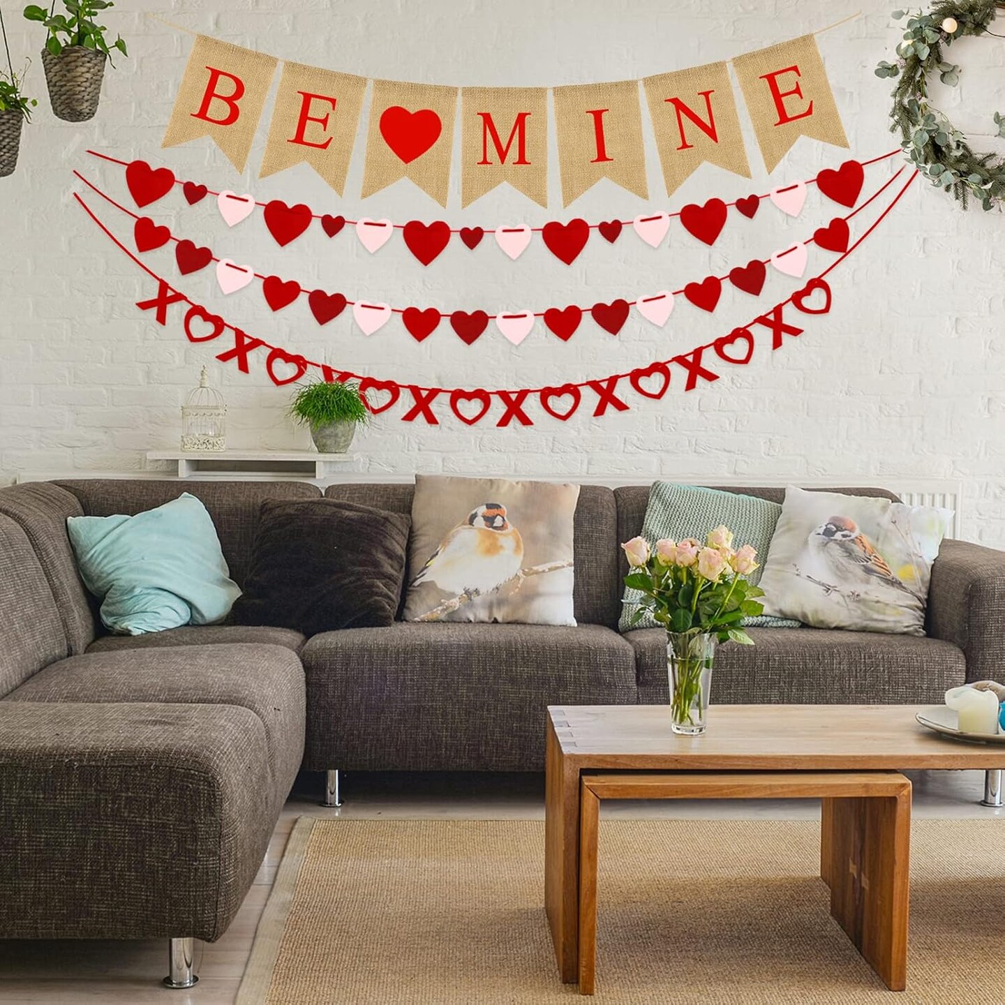 4Pcs Valentine&#x27;s Day Decorations Set - Love Heart &#x26; XO Banners