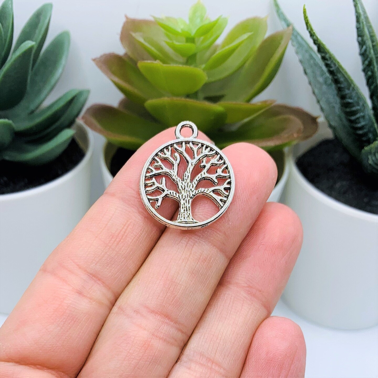4, 20 or 50 Pieces: Silver Circle Tree of Life Pendant Charms - Double Sided