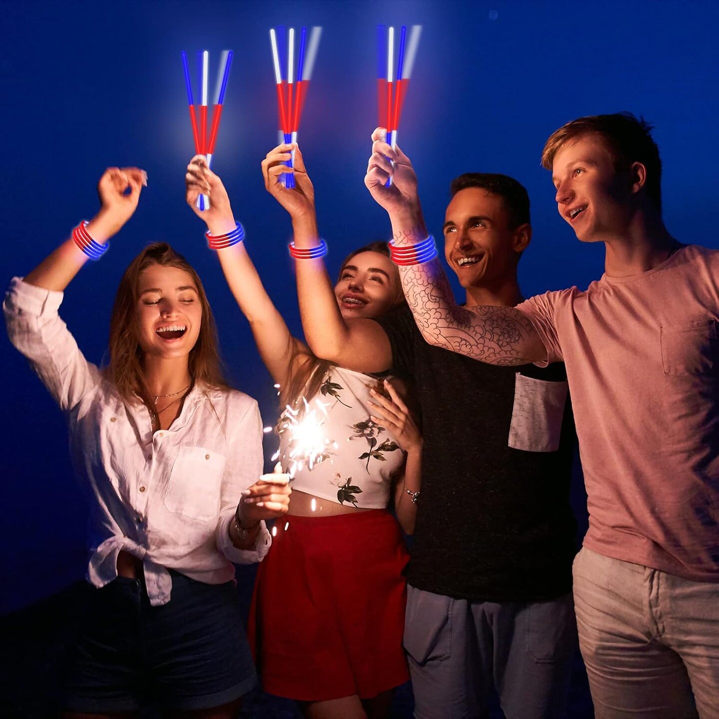 250 Pcs 8&#x27;&#x27;Red White and Blue Glow Stick Bulk 4th of July Patriotic Glow Sticks with Connectors 3 Colors in 1 Bracelets Gifts for Memorial Independence Flag Day Patriotic Party Supplies
