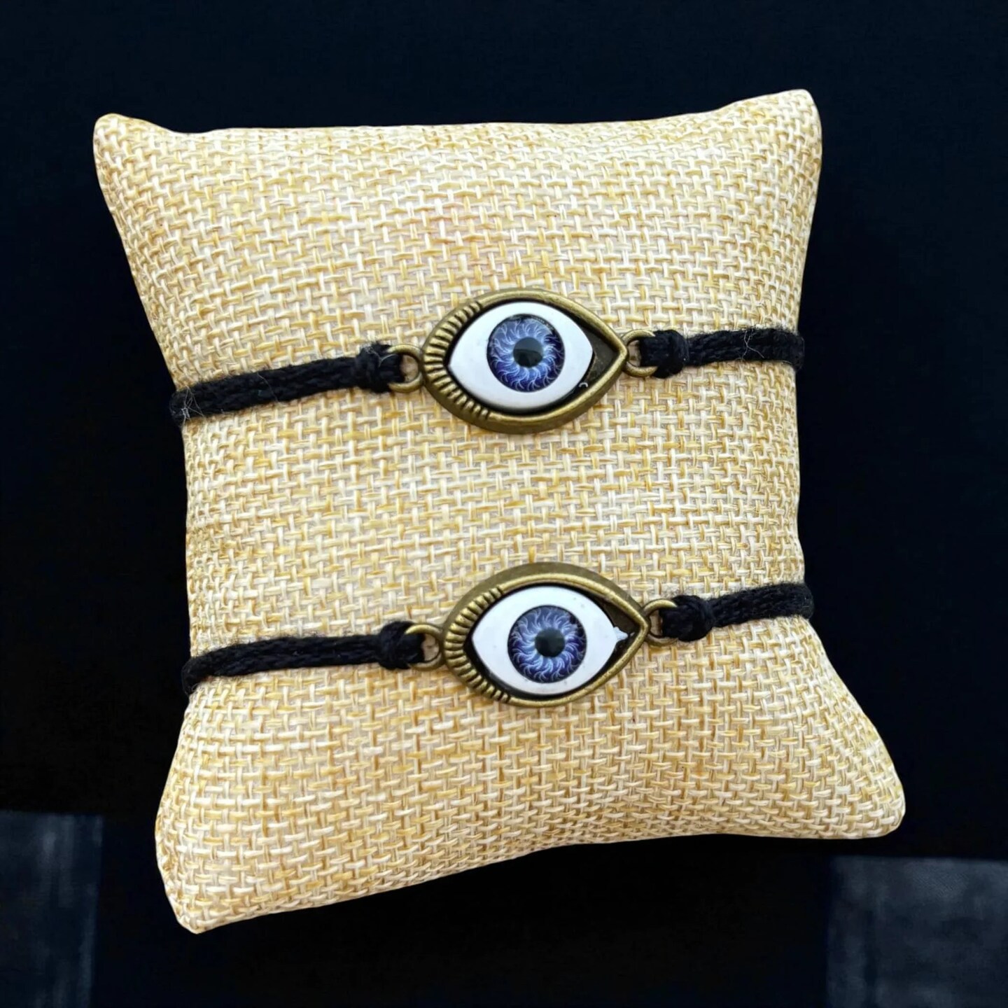 2CT Evil Eye Rakhi for Brother, Rakhi for Brother, Modern Rakhi, Rakhi with Card, Rakhri