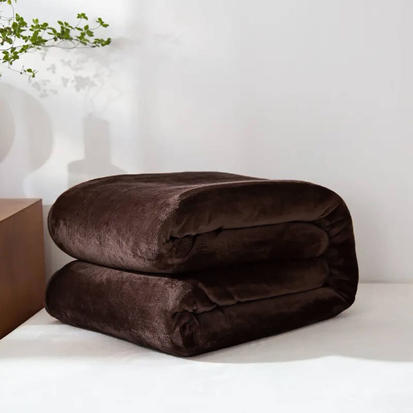 Edge Collections - Ultra Soft Plush Throw Blanket for Relaxing - 1 Piece