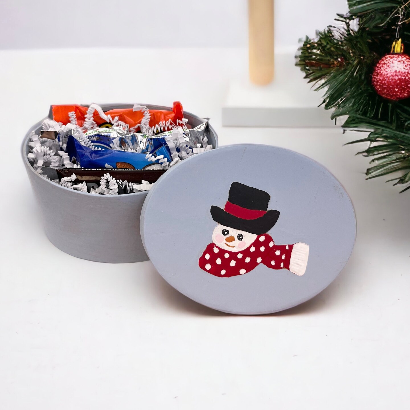Oval Box with Snowman Embossed Lid