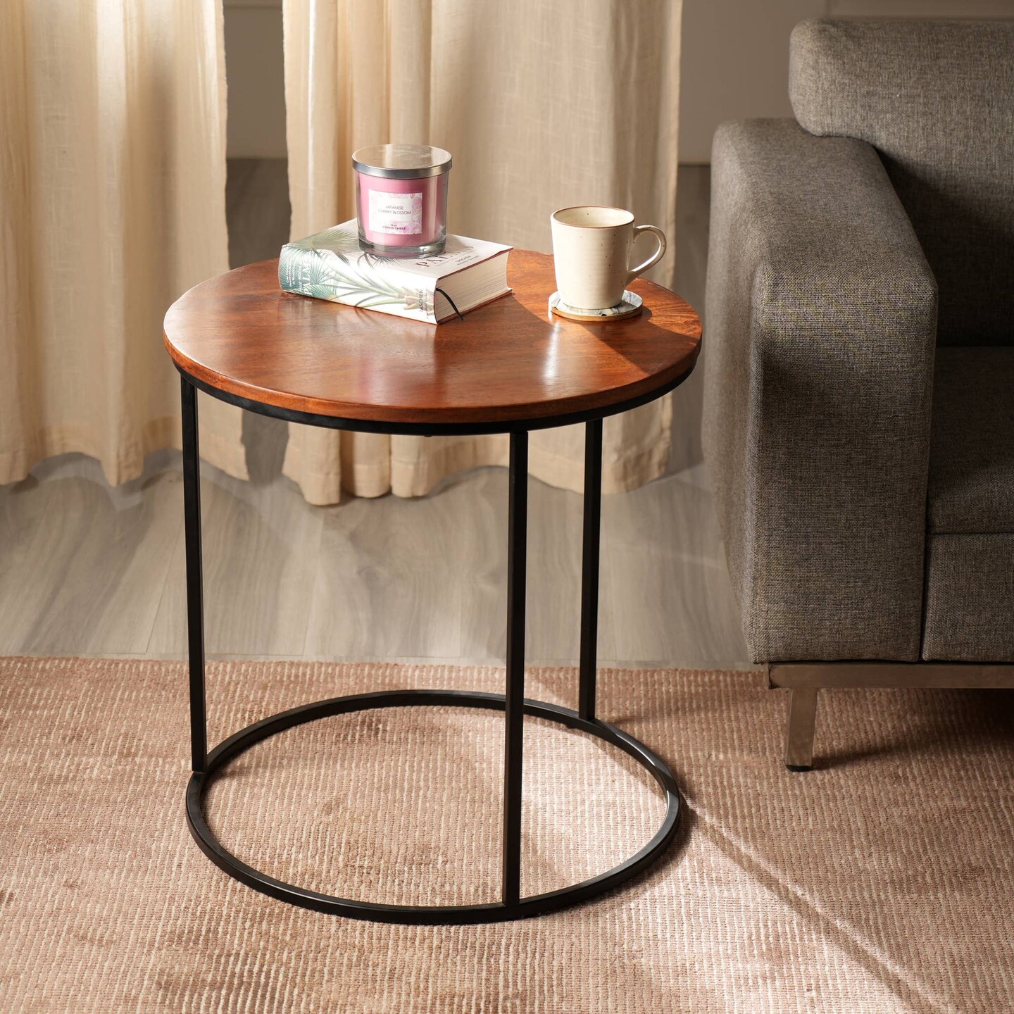 Cosimo Round End Table &#x2013; Elegant Accent Table for Living Room D&#xE9;cor-21.65X21.65X21.65&#x22;