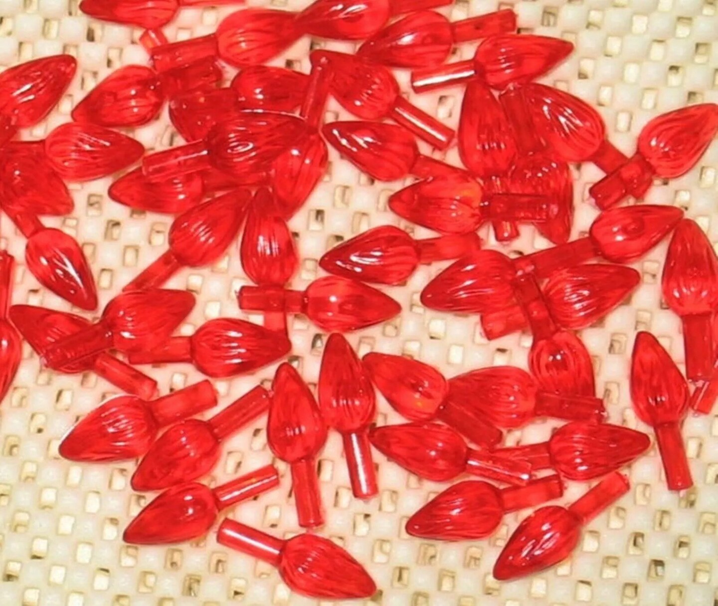 Kitcheniva 25 Pcs Twist Lights Bulbs for Ceramic Christmas Tree