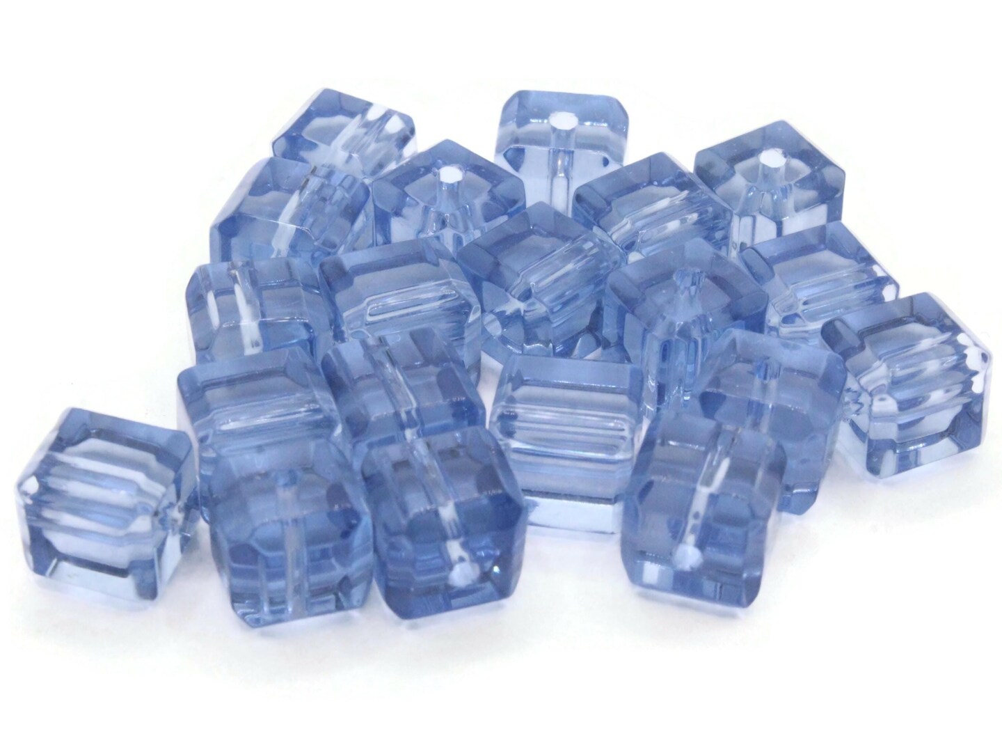 20 10mm Sky Blue Glass Cube Beads