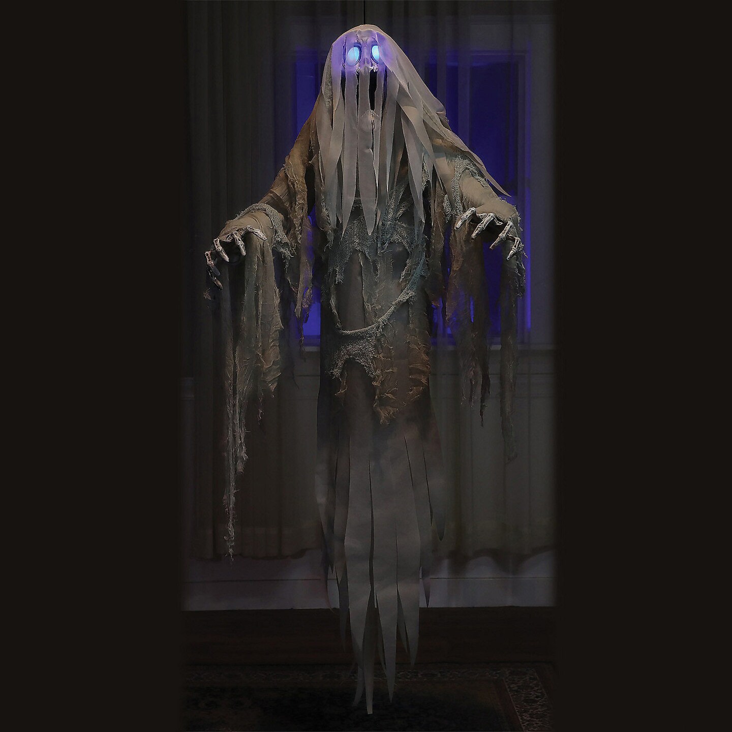 Hanging Ghost Prop with Glowing Eyes 60 Inc