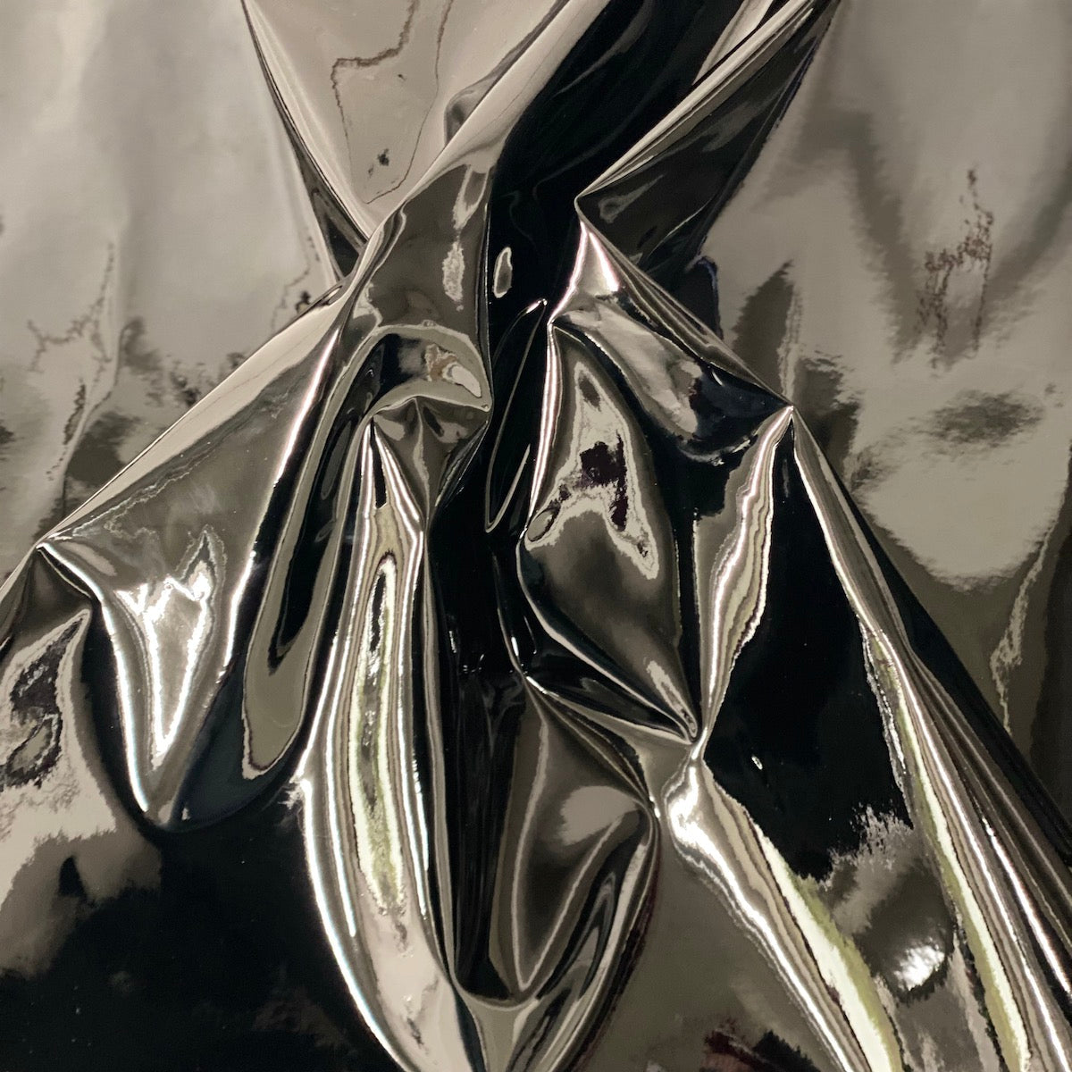 1 Yard Chrome Reflective Mirror Vinyl Fabric For Handbags Upholstery Crafts 54 Inch Width