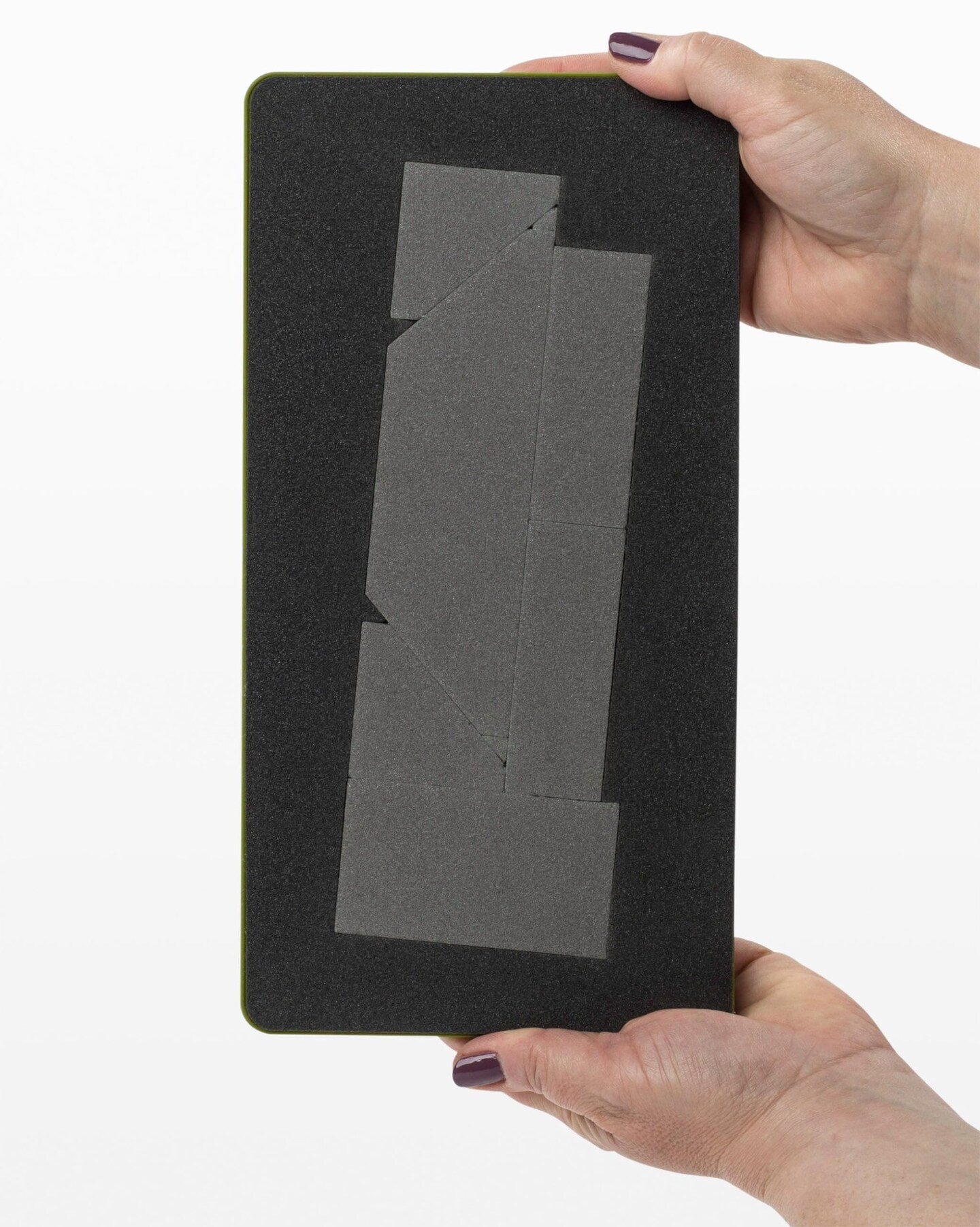 AccuQuilt GO! Spool Die 6" Finished – Block on Board Quilting Die, 3-Color Quilt Block