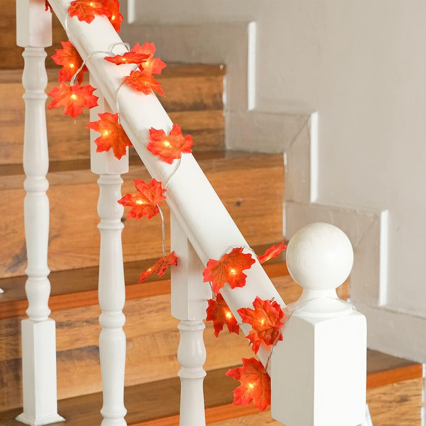 Fall Maple Leaf Garland 20 LED Maple Leaves Fairy Lights 7.4 Feet Fall Garland Lights Waterproof Maple Leaf String Lights 3AA Battery Powered Lighted Garland for Thanksgiving Halloween Decor