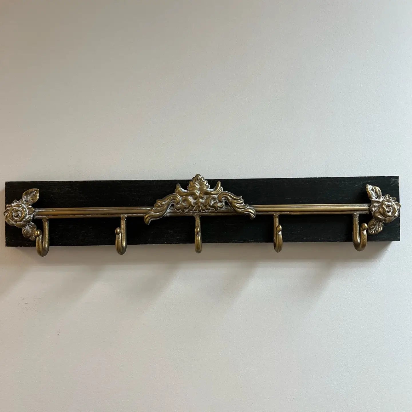Rustic Wall Hook Rack Vintage Style Coat Hanger Entryway Organizer