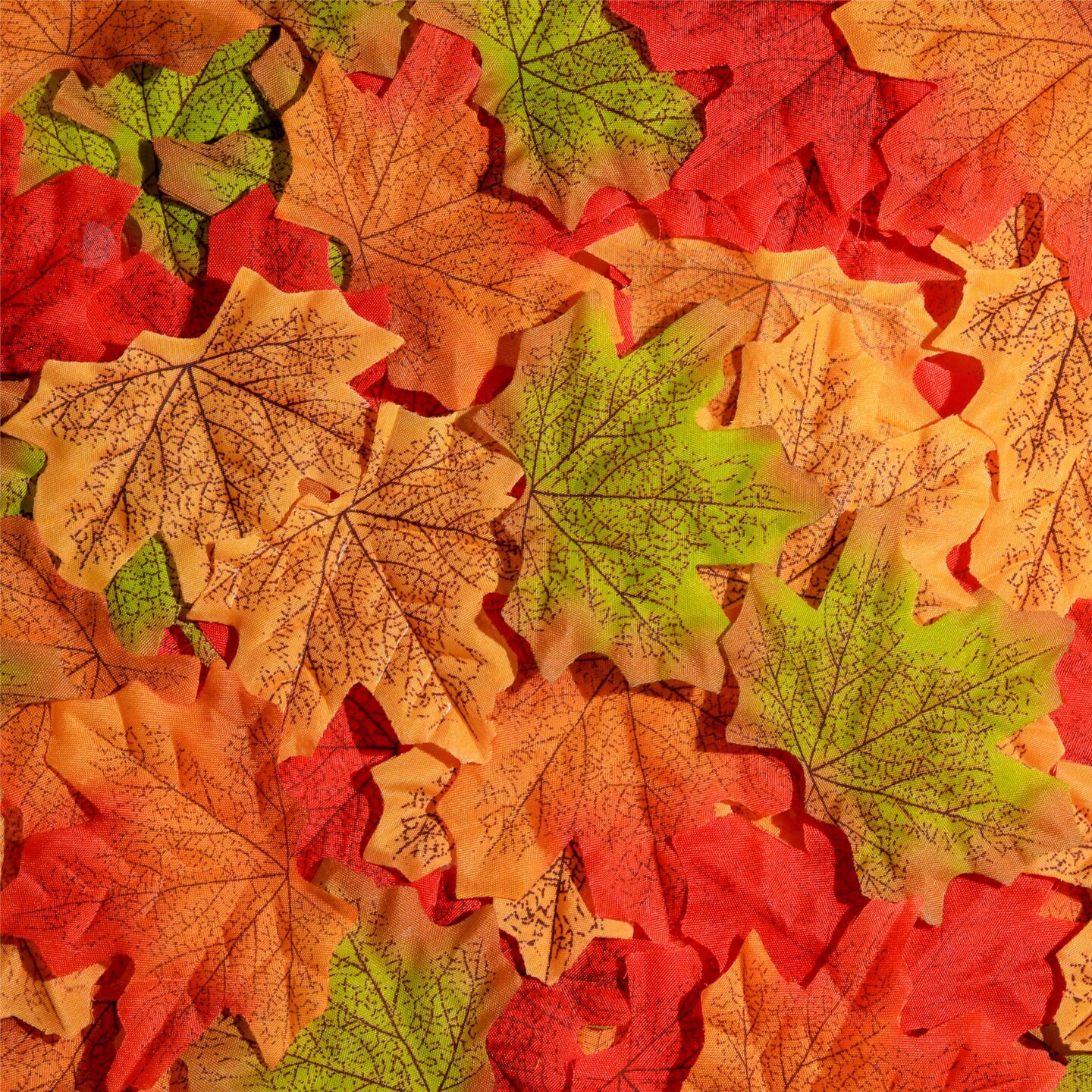 SITUMEIZI Fall Leaves Fake Fall Decoration for Home Autumn Fall Decor Maple Leaf 3.15inch for Halloween Thanksgiving Day Party Decorations Fall Crafts Props(200 PCS,Assorted Colors)