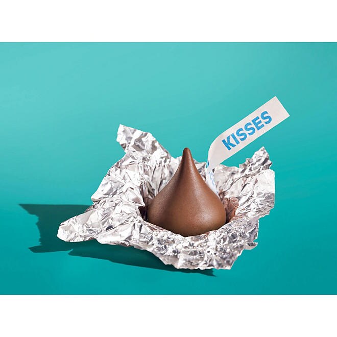 Hershey&#x27;s Kisses Milk Chocolate Candy 330 Pieces
