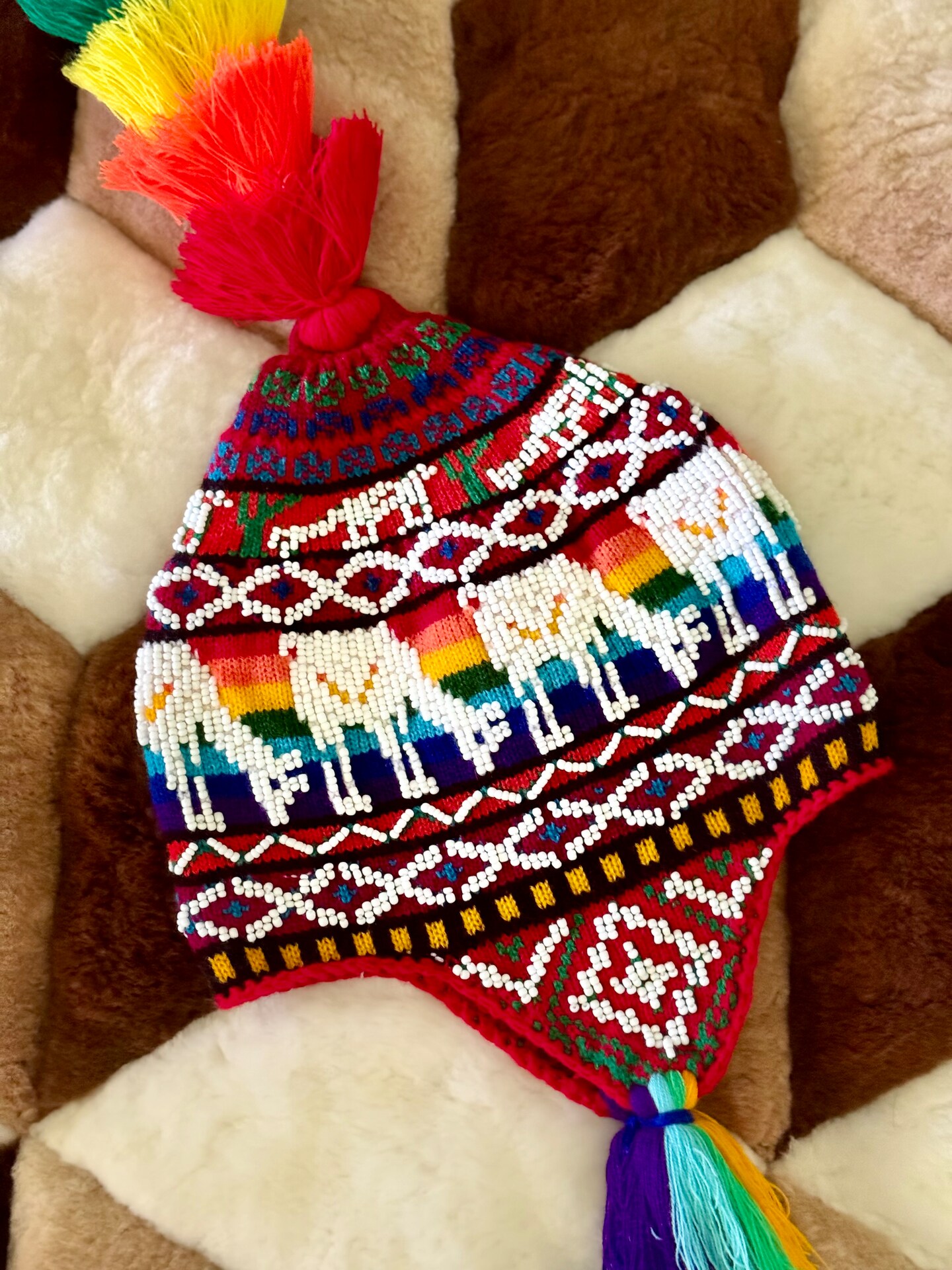 Genuine peruvian hat | Peruvian Chullo with beads Pom Pom  display picture 1