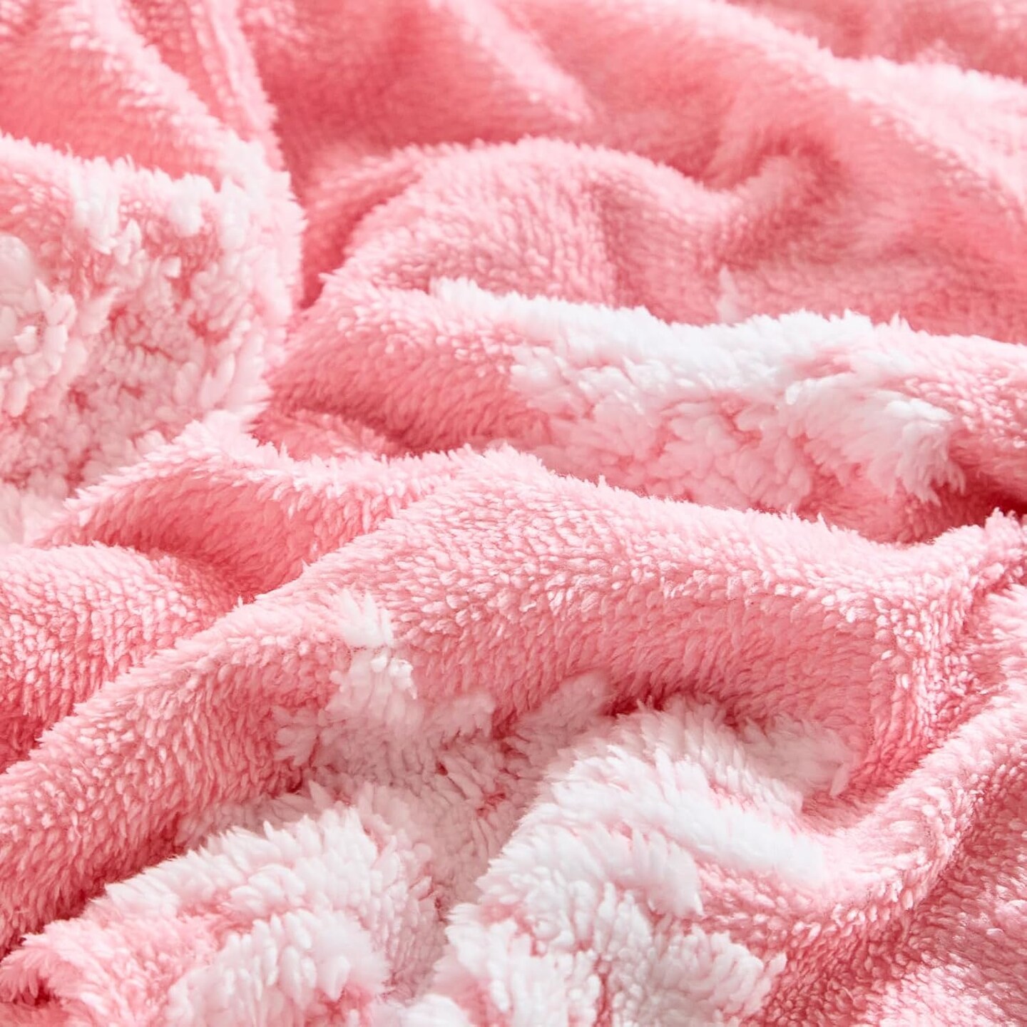 Pink Christmas Blanket, Snowflake Throw Blanket for Couch, 50"x60", Fluffy Fuzzy Blankets & Throws for Bed, Sofa, Cozy Plush Sherpa Fleece Blanket, Christmas Decor Gifts for Women, Men