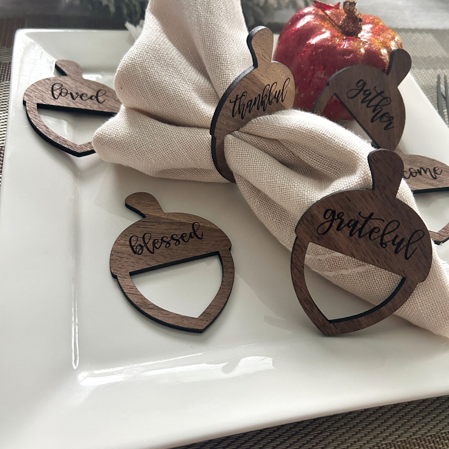 Thanksgiving Napkin Ring Holder, Fall Napkin Holder, Custom Napkin - Main Image