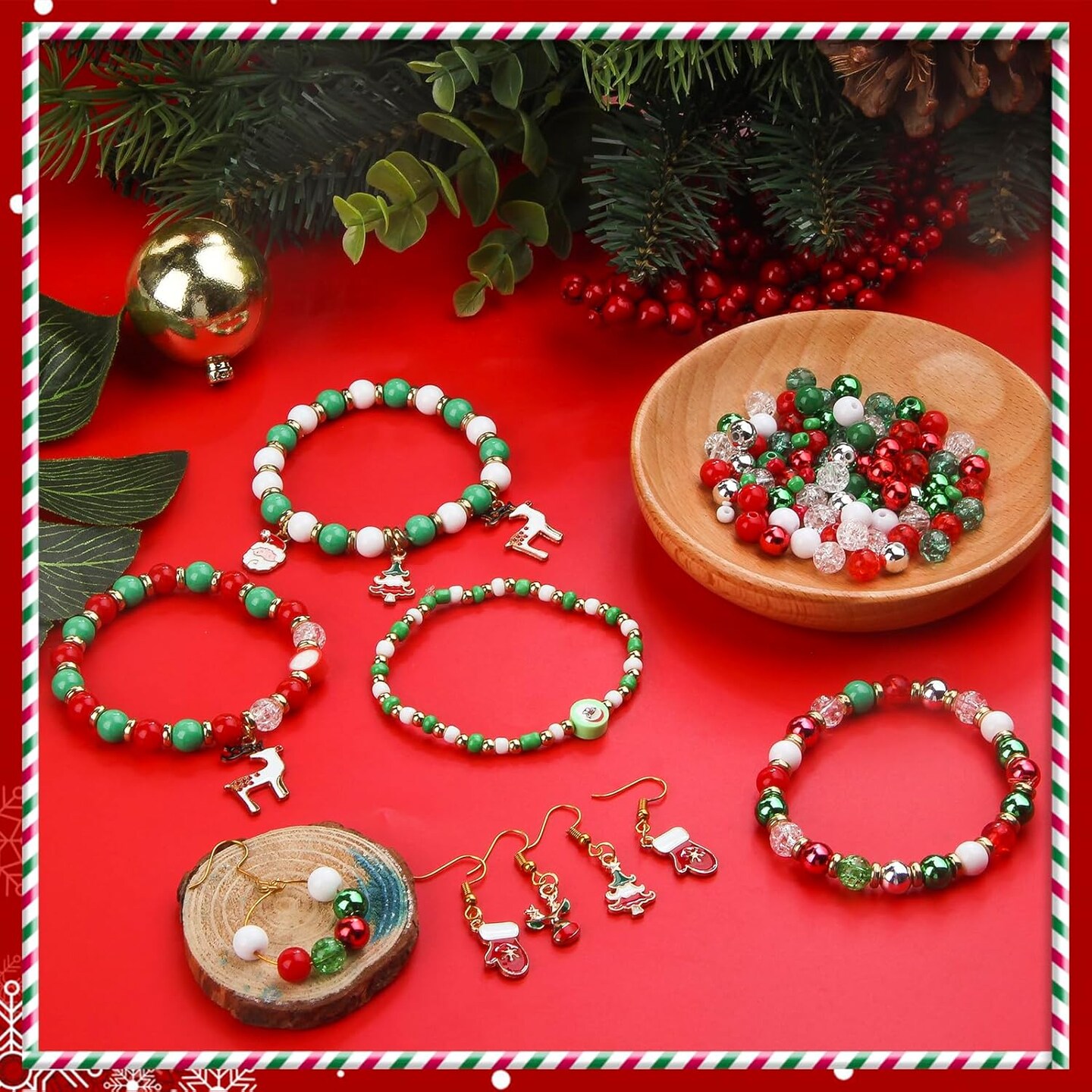 885PCS Christmas Beads,Christmas Bracelet Making Kit for Girls,Christmas Bracelet Beads Kit with Xmas Ornament for Jewelry Making DIY,Christmas Crystal Beads for Bracelets Gift Garland Decor Crafts