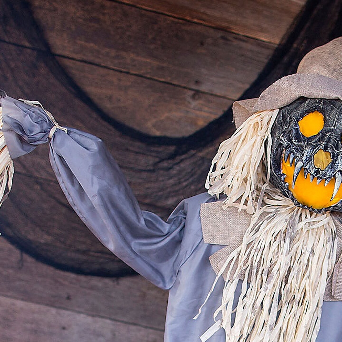 Standing Animated Ghoulish Scarecrow Decoration 6 Ft