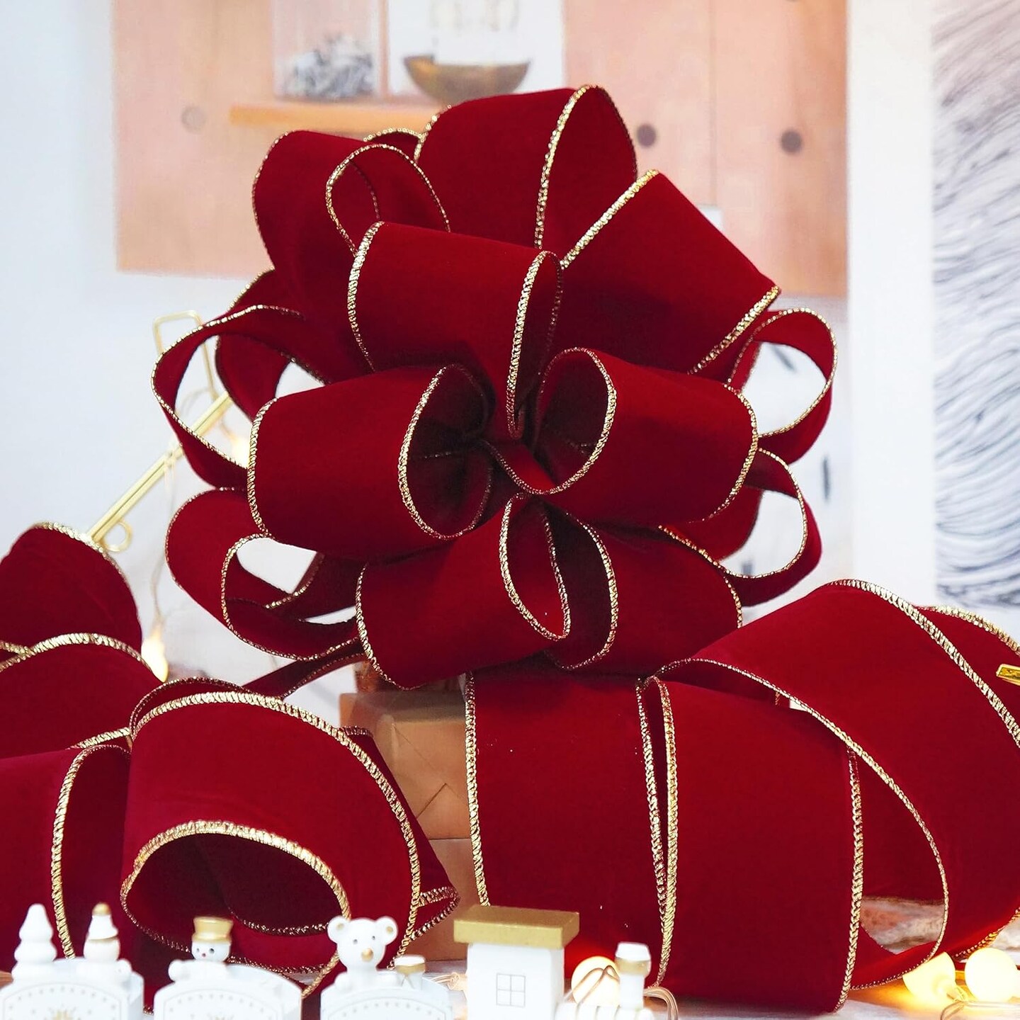 Topper Bow 11" with 4 Ribbon Streamers x 3 Yards Long Each for Holidy Elegant Fancy Home Décor Indoor