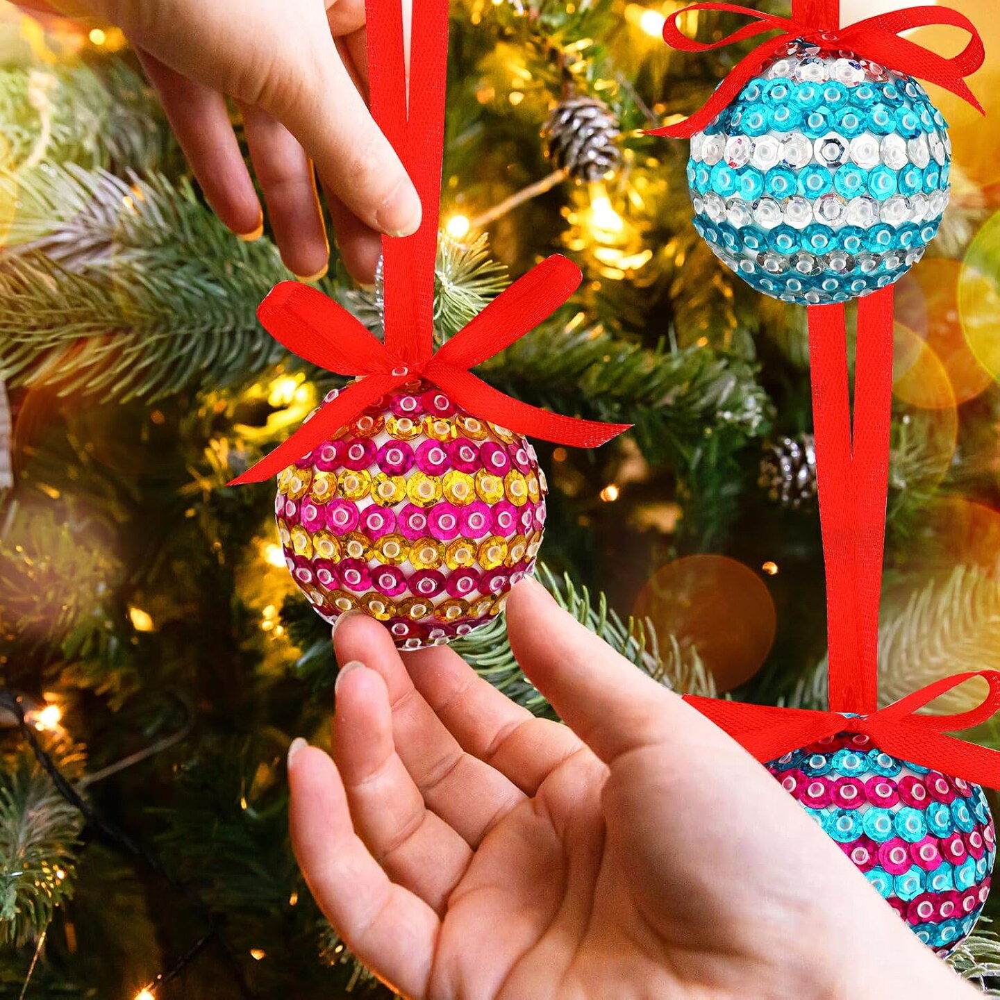 20 Sets Christmas Crafts Sequin Ornaments Kit Includes Foam Balls Sequins Christmas Crafts Christmas Tree Ornaments DIY Crafting for Christmas Holiday Party (Classic)