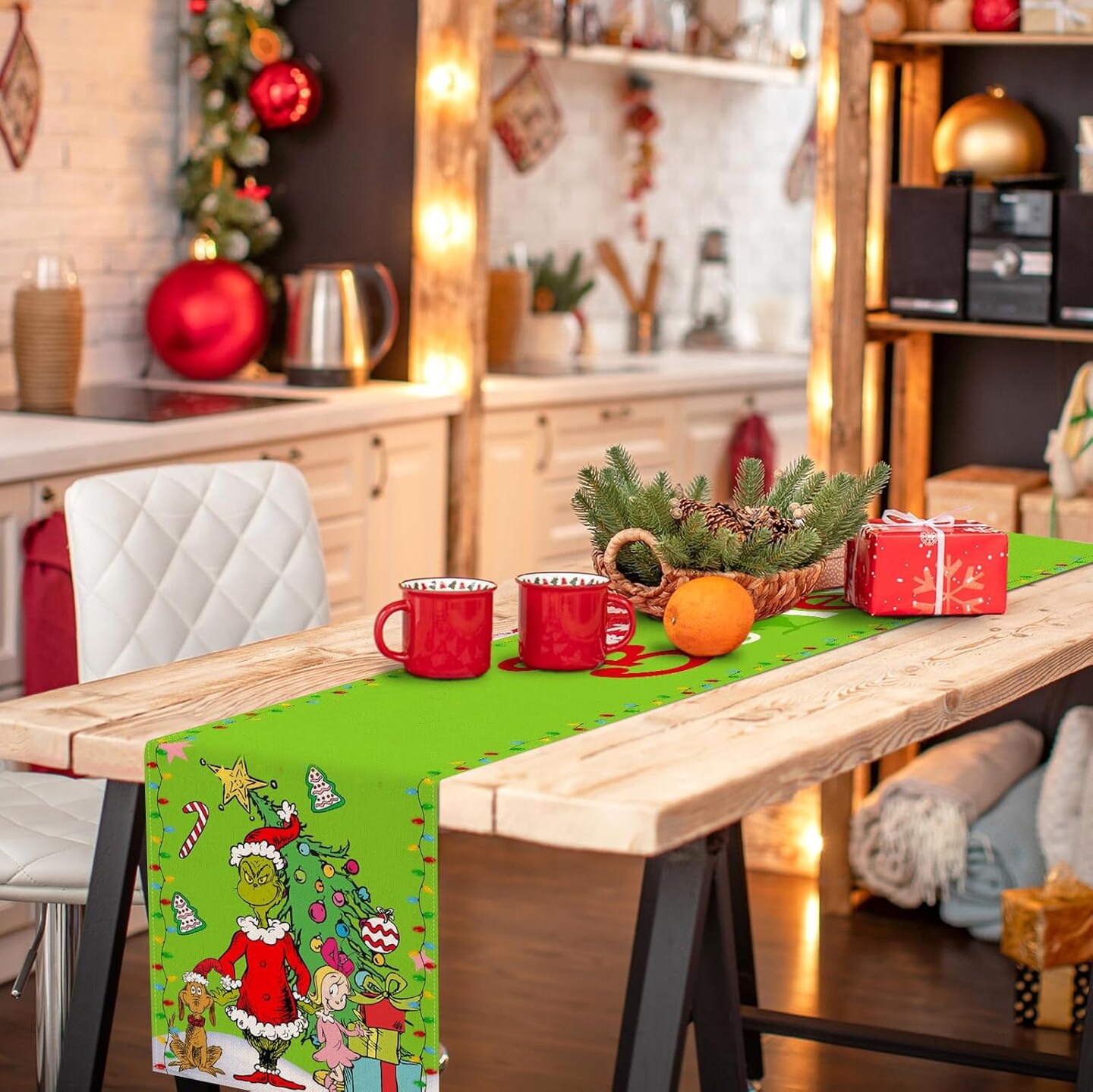 Green Christmas Table Runner Welcome to Whoville Believe Theme Party Decoration Xmas Winter Holiday Home Kitchen Island Decor 72Inches Long (Green, 13&#x22; x 72&#x22;)