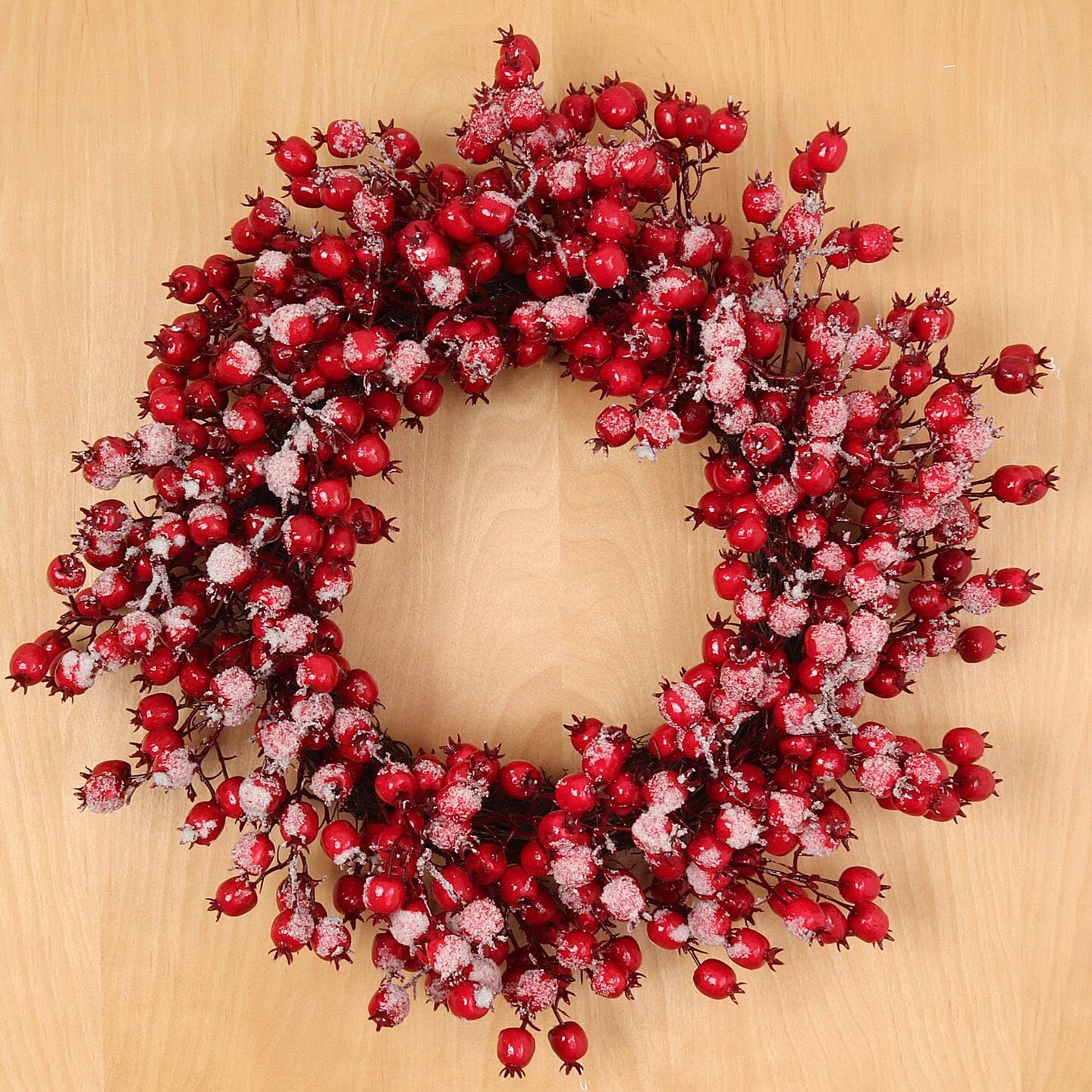 22&#x22; Red Frosted Berry Wreath - 22-Inch Iced Hawthorn Twig Berries Holiday Decorative Winter Christmas Berry Wreaths for Front Door, Fireplace, Mantel, Xmas D&#xE9;cor - Christmas Berry Wreath