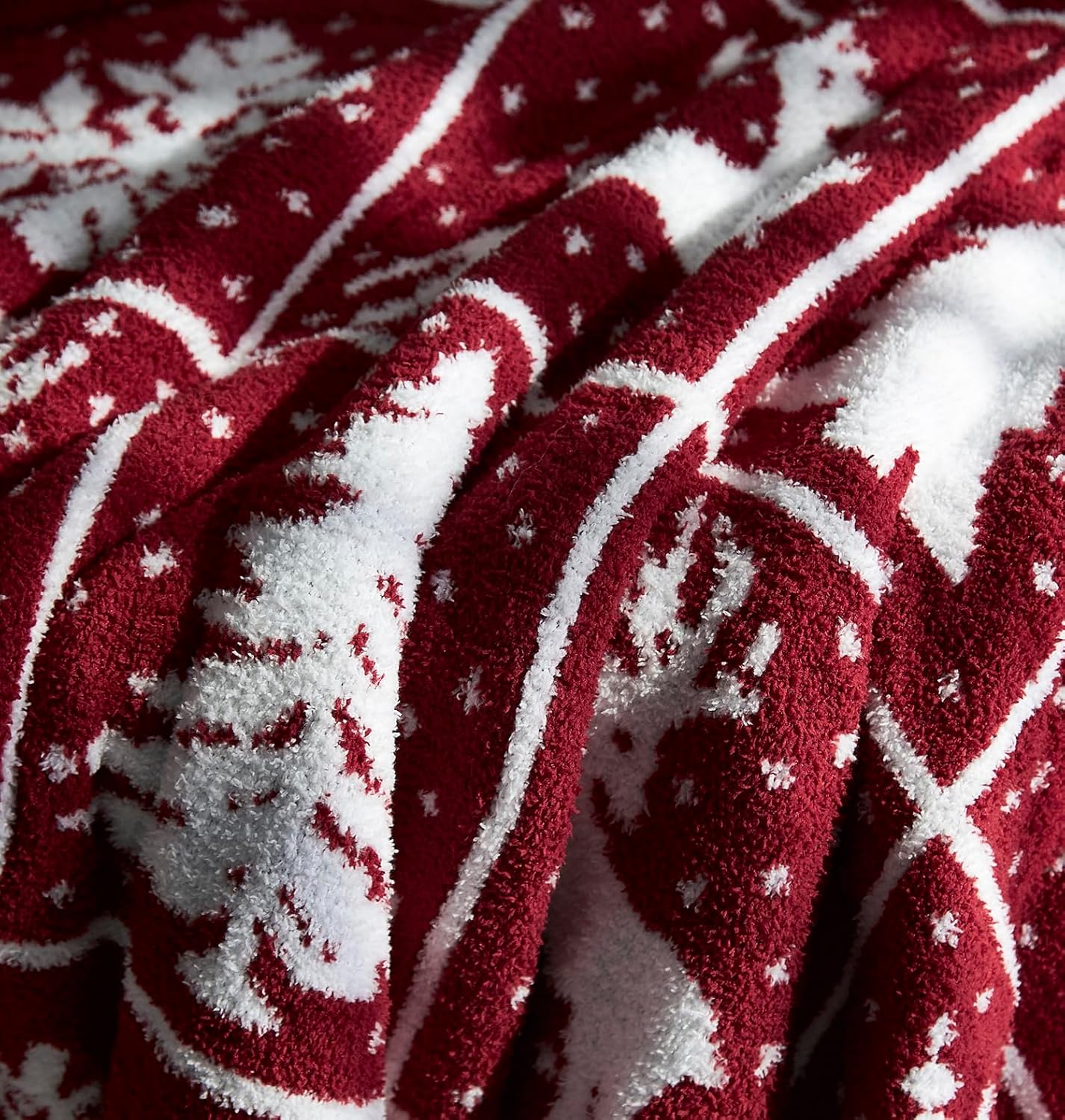 Super Soft Christmas Throw Blanket Twin Size 50x70 Inch, Feather Knit Microfiber Comfy Cozy Lightweight Fluffy Fuzzy Warm Cute for Couch Sofa Chair Bed- red