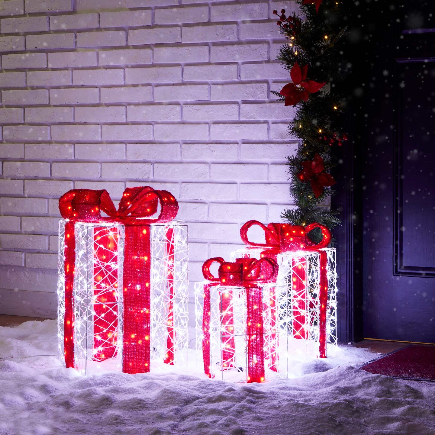 Set of 3 Lighted Christmas Crystal White 3D Giftbox Outdoor D&#xE9;cor with 855 White LED Lights