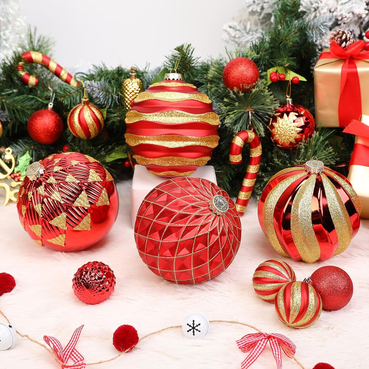 6&#x27;&#x27;/150mm Large Christmas Ball Ornaments, 4Pcs Christmas Tree Decor, Shatterproof Hanging Decorations with Hooks, Red &#x26; Gold Baubles for Xmas Tree, Wedding, Holiday and Party Decor