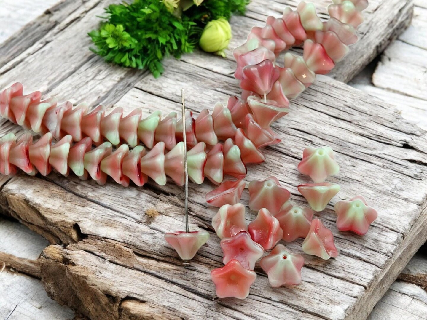 *25* 13x8mm Cranberry Mint Trumpet Bell Flower Beads