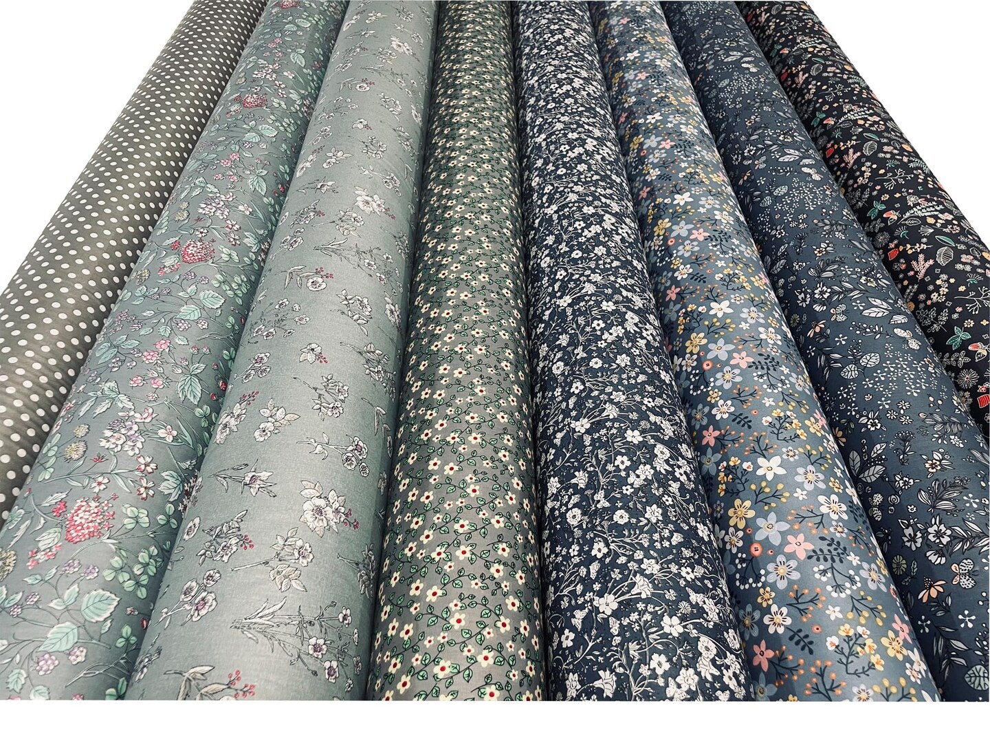 8 PCS Fat Quarters Fabric Bundles 18 inchx22 inch Cotton Quilting Fabric for Sewing Mask and Patchwork Quilt Grey