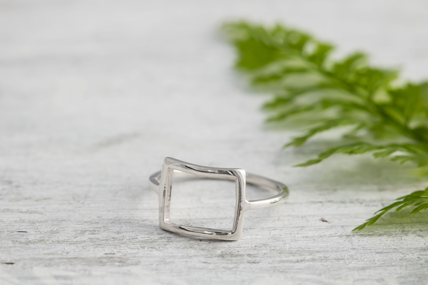 アクセサリー Silver Ring With SquareG Silver Sterling Silver Ring, Open Square Design, Women's Fashion Jewelry