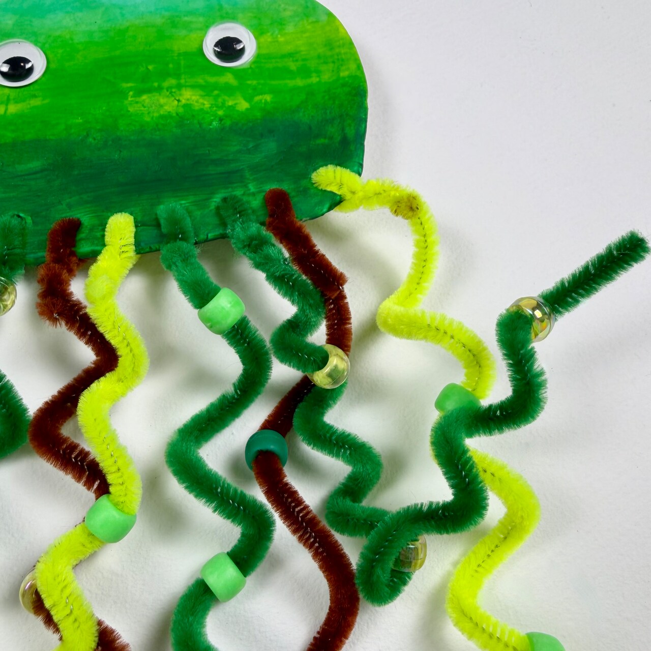 Kids Club: Mixed Media Jellyfish
