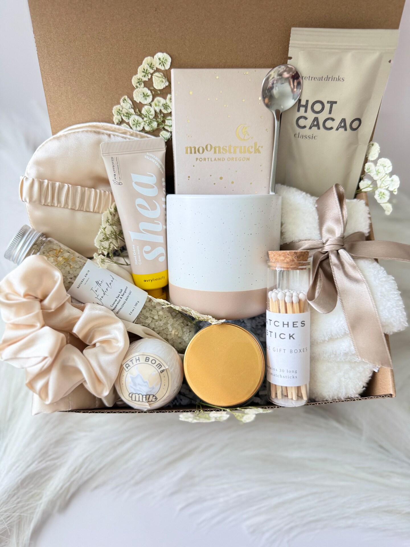 Cozy Self Care Gift Box for Her, Spa Gift Set with Mug, Hot Cacao