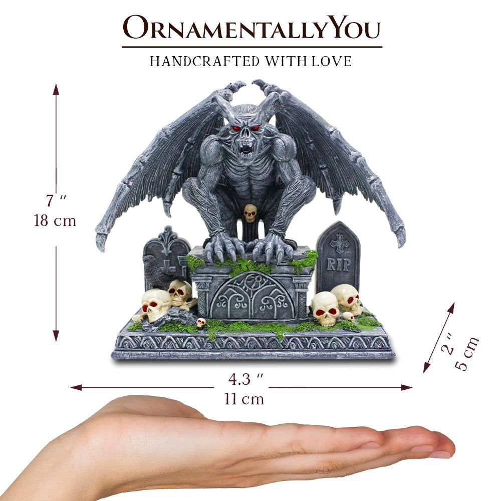 Grave Guardian Gargoyle Figurine, 7&#x22; Solar Powered Gothic Halloween Garden Statue