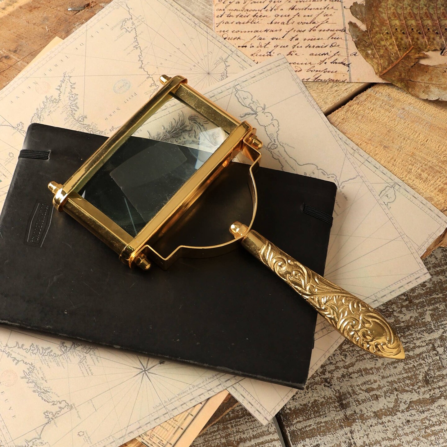 Handcrafted Magnifying Glass for Clear Detail View