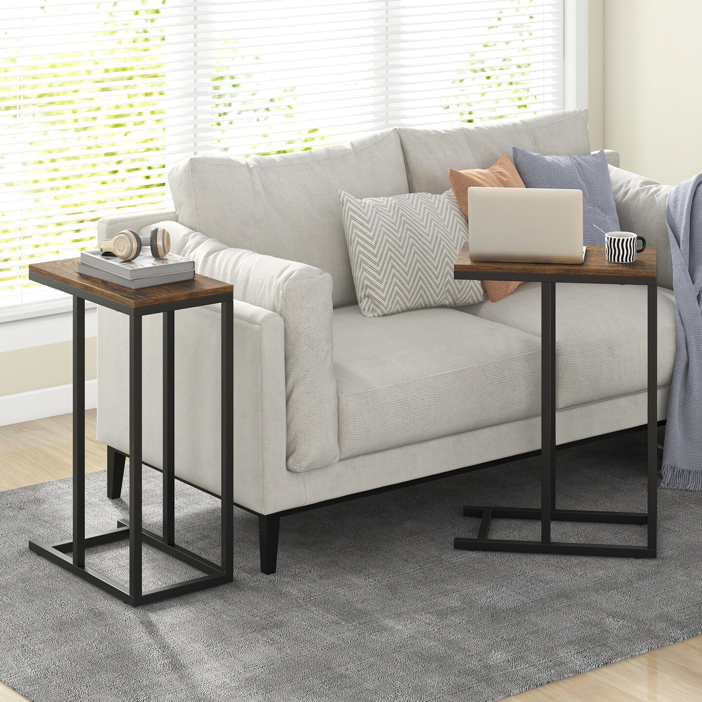 Black Metal C-Shaped Side Table with Sturdy Frame and Space-Saving Design