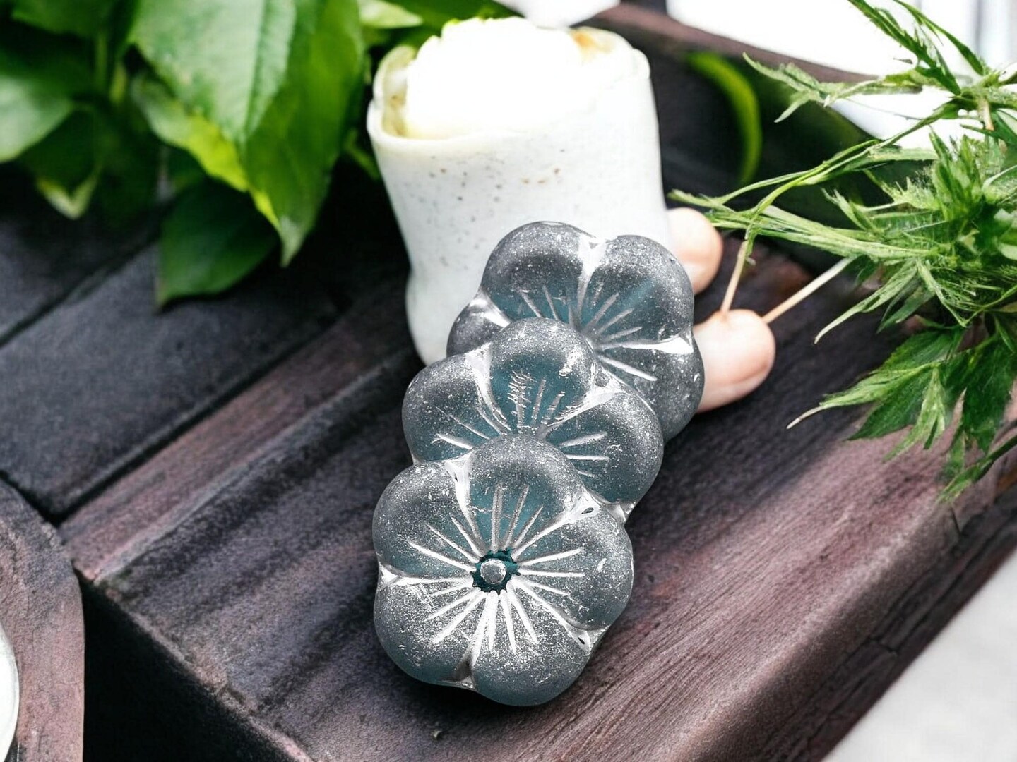 *2* 21mm Silver Washed Etched Teal Blue Hibiscus Flower Beads