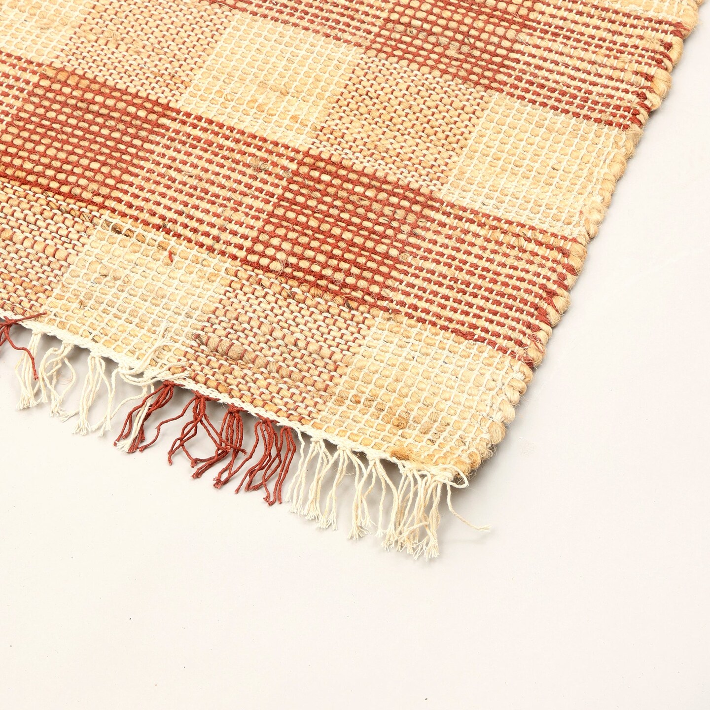 Handwoven Jute Rugs – Eco-Friendly Cotton Plaid Rug, Durable & Soft Area Rug (5x7 ft)