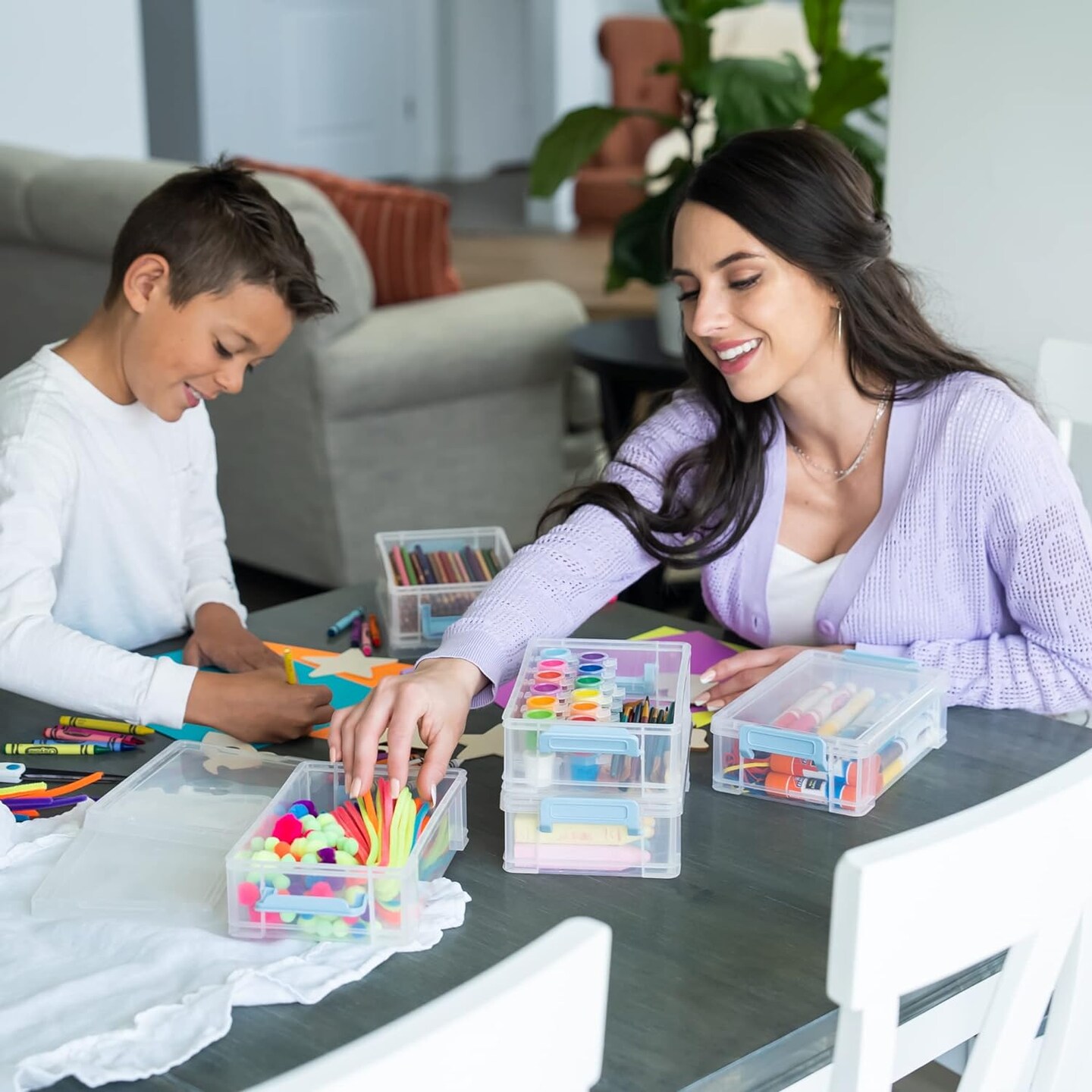 Grey Clips, 2 Pack, Extra Large Pencil Box. Pencils, rulers, art supplies, markers, and crayons are all organized in stackable storage bins. Lid-equipped transparent plastic containers.