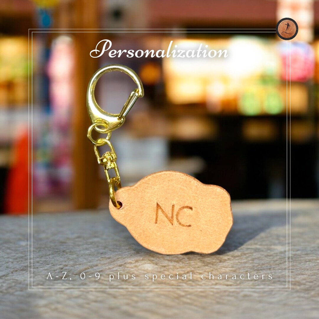Taiyaki Keychain, Hand-painted Leather Keychain, Japanese Charm