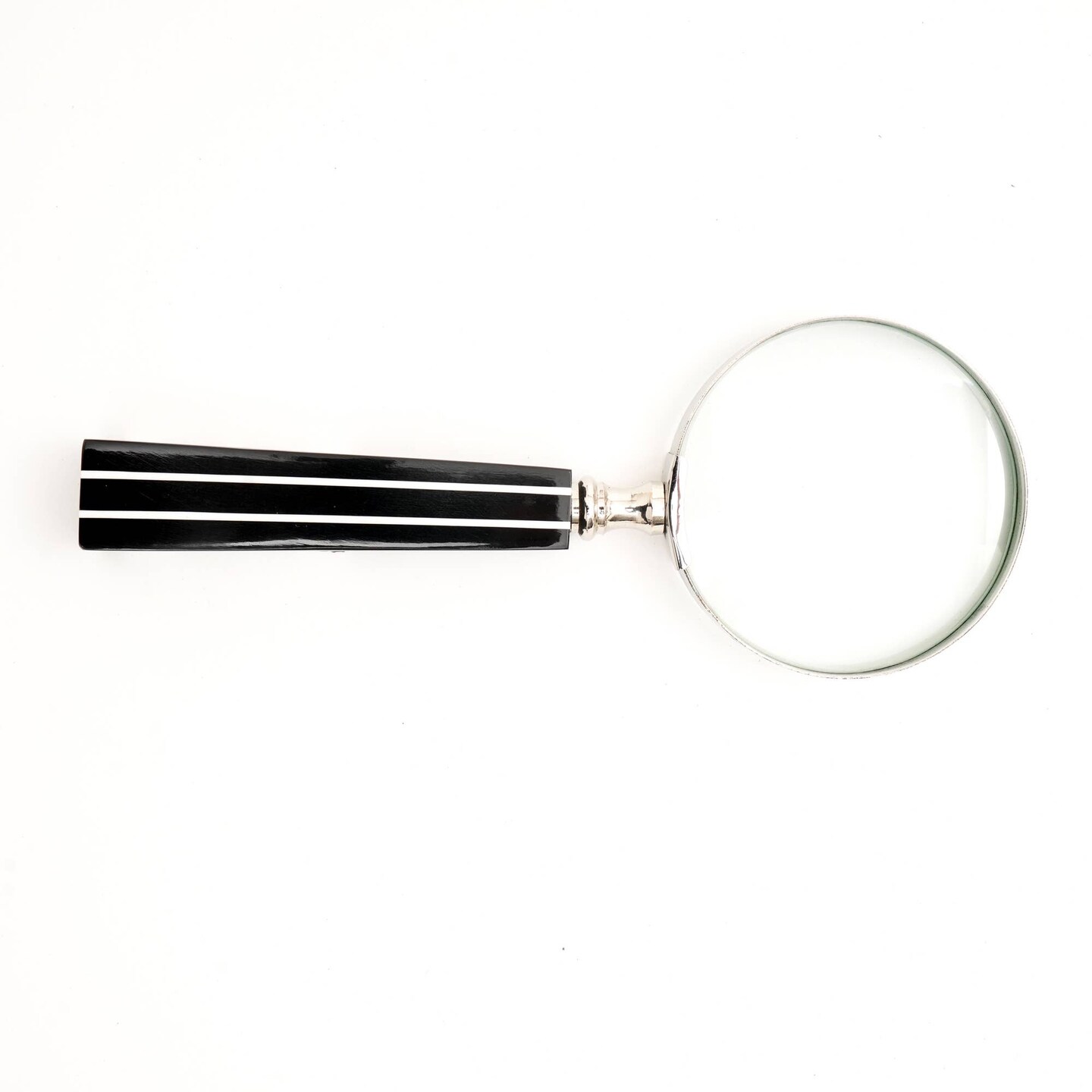 Handcrafted Magnifying Glass for Clear Detail View