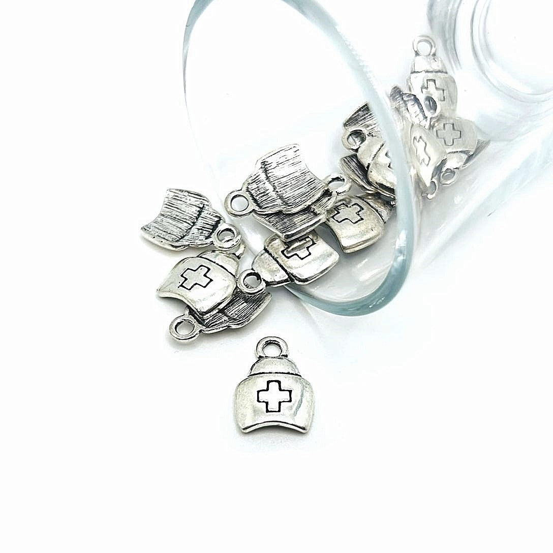 4, 20 or 50 Pieces: Silver Red Cross RN Nurse Hat Charms
