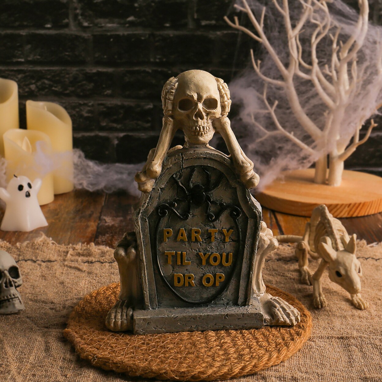 Halloween Tombstone Ornament Resin Skull Tombstone Statue Graveyard Sculpture Haunted House Party Props For Garden Lawn