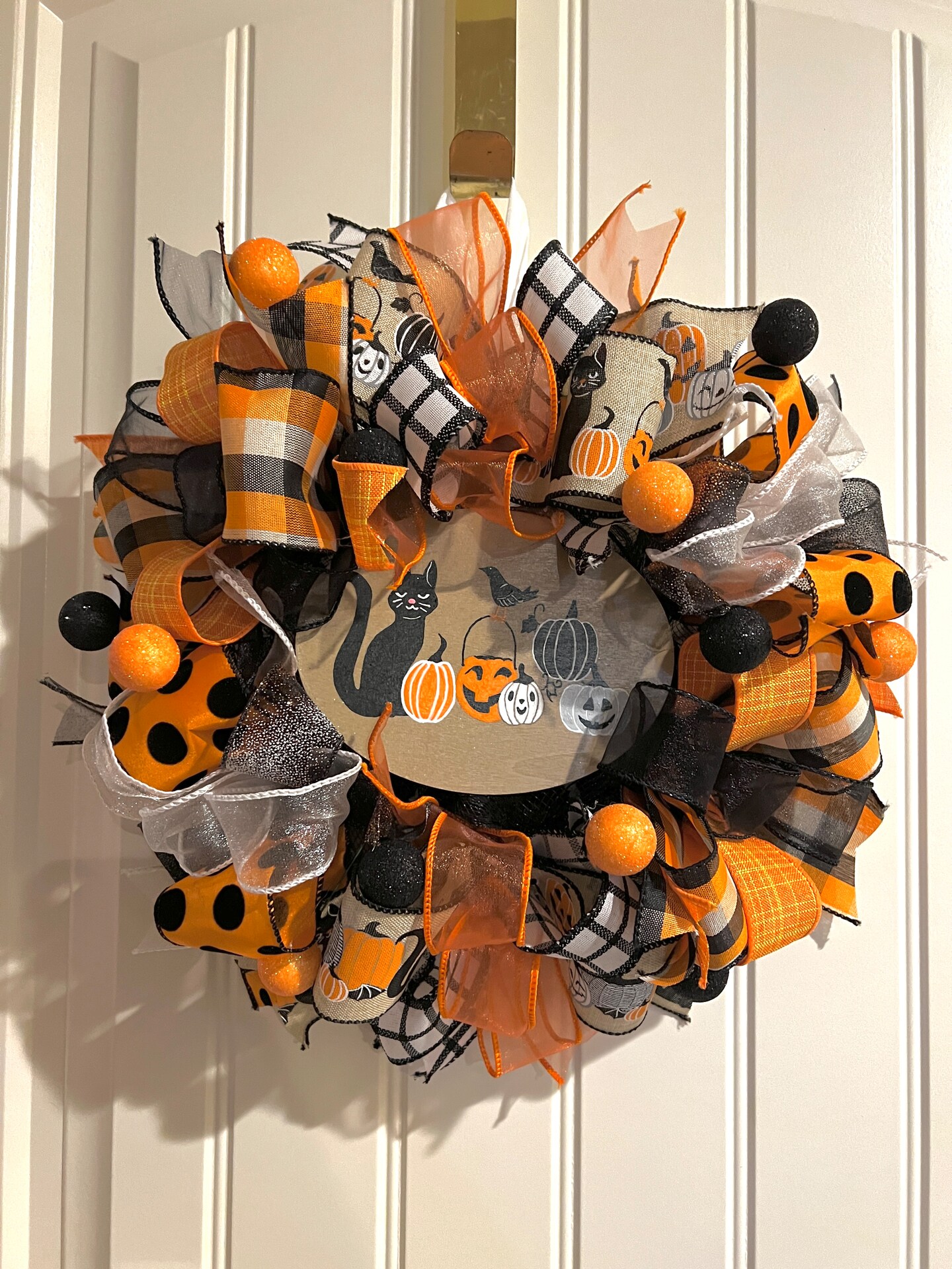 Handmade 13 inch Halloween Ribbon Wreath Black Cat MW7