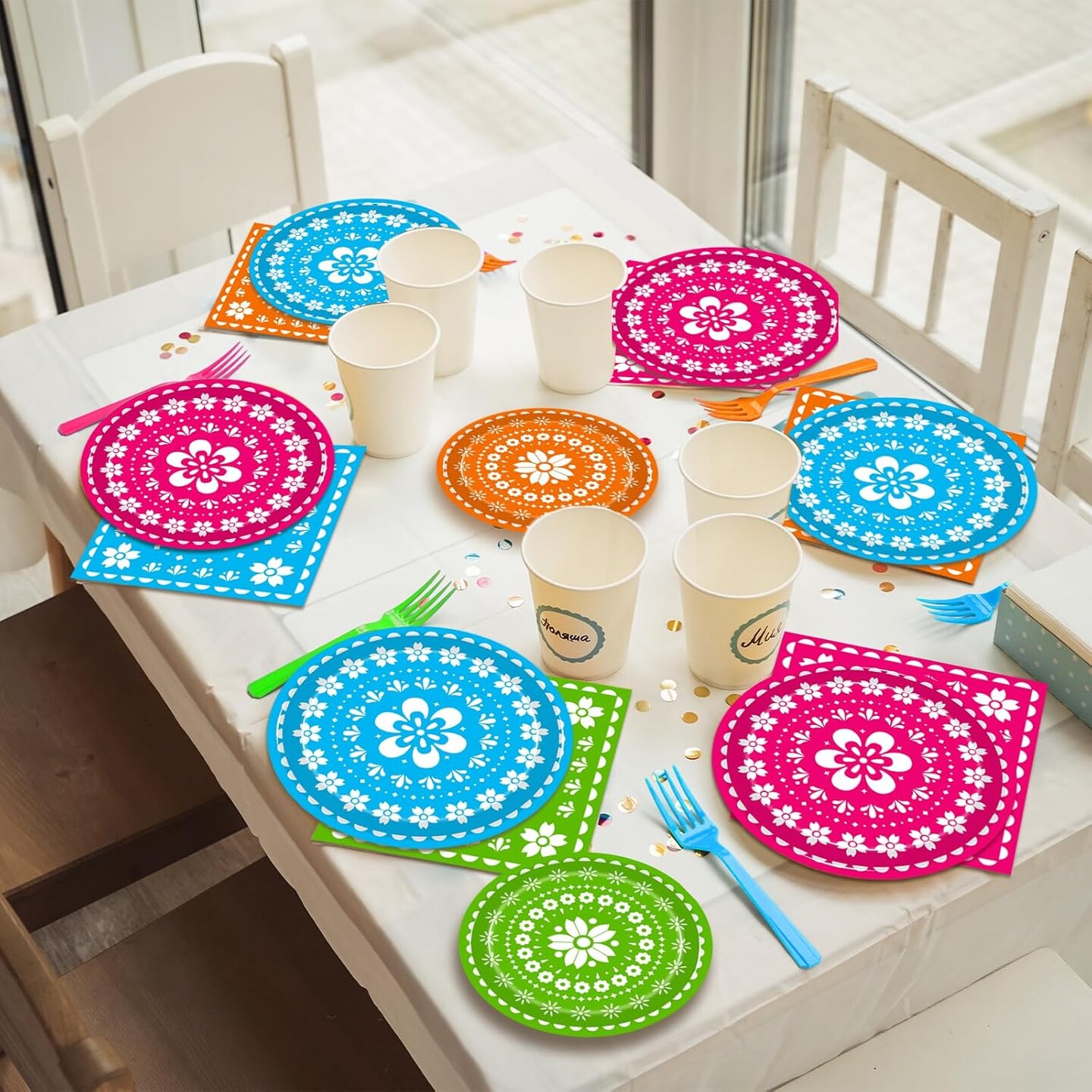200Pcs Fiesta Party Plates, Mexican Cinco De Mayo Party Decorations Supplies Mexican Papel Picado Disposable Paper Plates Napkins for Taco Carnival Birthday Baby Shower Tableware, Serves 50