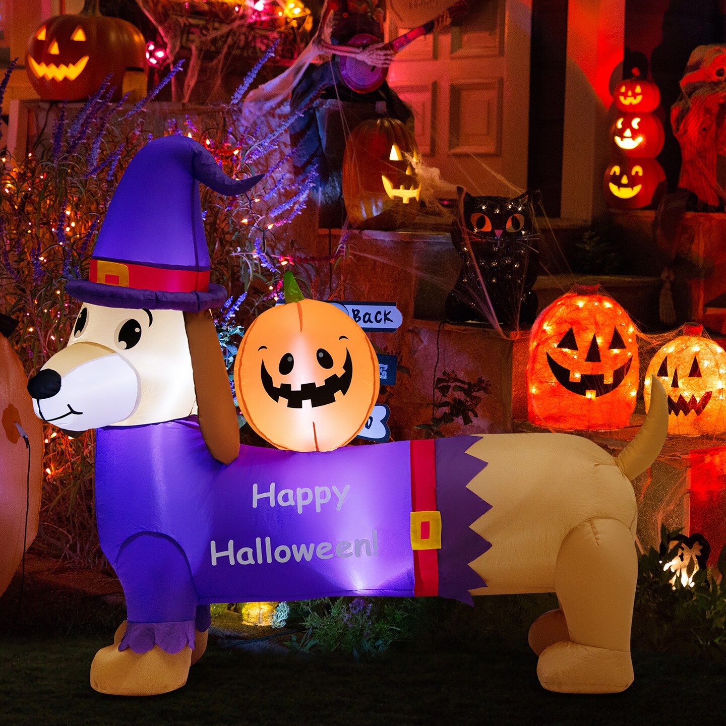Costway 5 FT Long Halloween Inflatable Dachshund Dog with Pumpkin Self Inflating Yard