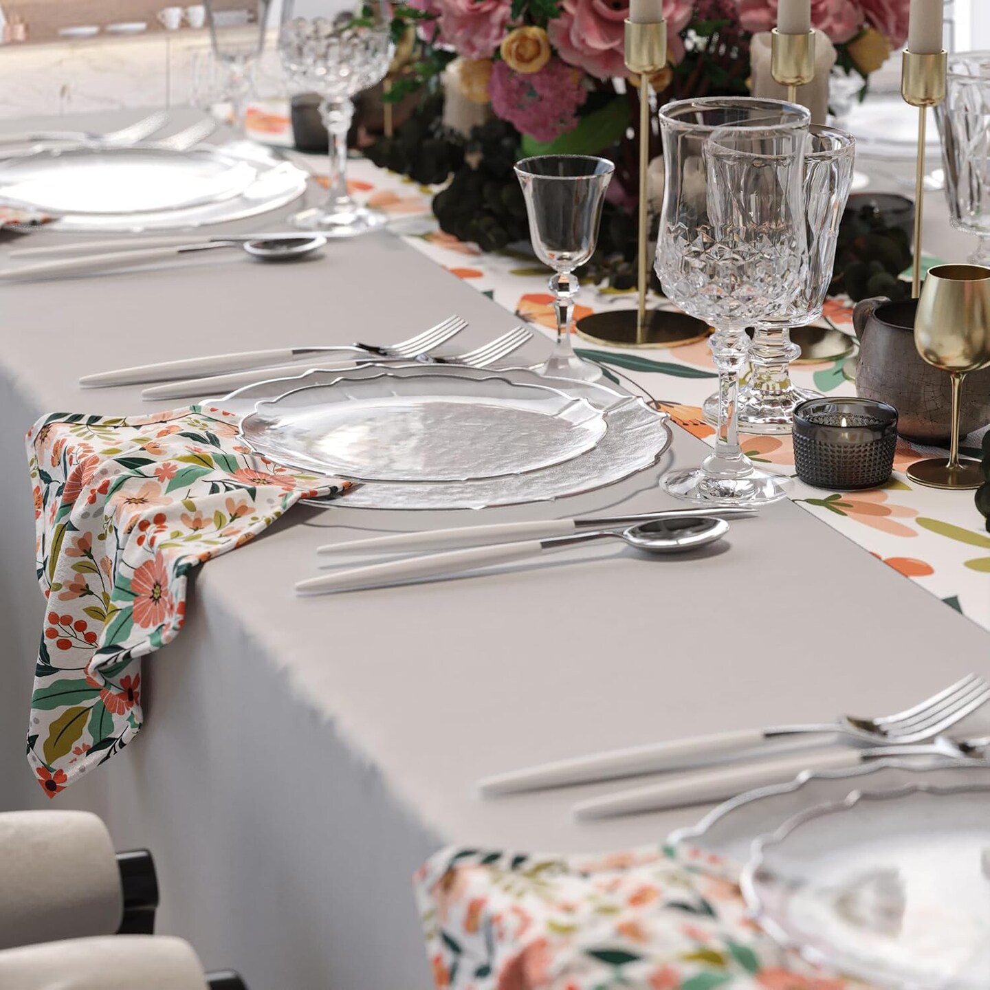 Trendables Plastic Plates for Party Fancy Plastic Dinner Plates For Guest 7.5 inch Dessert Plates &#x26; 10 Inch Thin Delicate Disposable Dinnerware Charger Plate Set