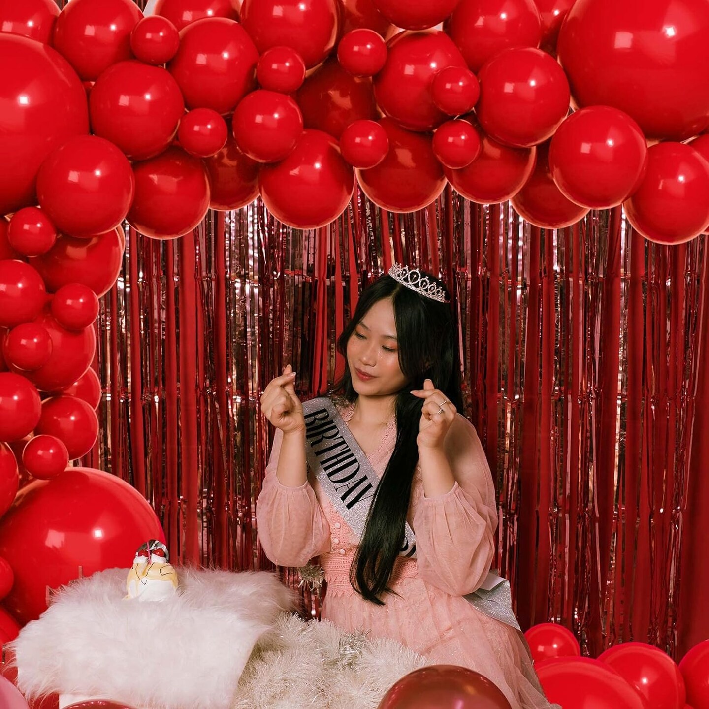 Red Balloon Arch Kit, Thickened 100Pcs Red Balloons Different Sizes 18/12/5 Inch for Birthday Party Graduation Bachelorette