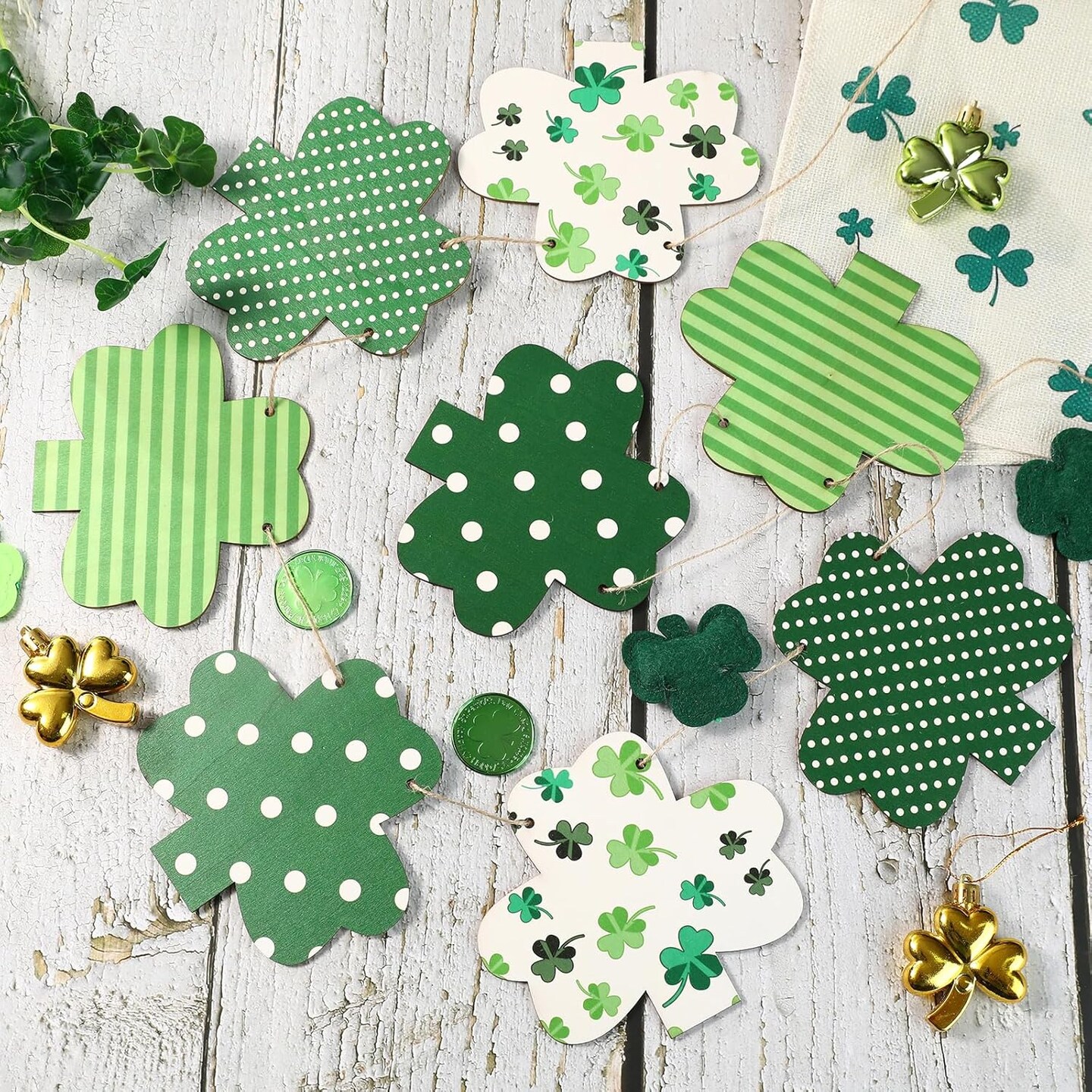 St Patricks Day Decorations-Wooden Shamrock Garland for St. Patrick&#x27;s Day Decor-Reusable